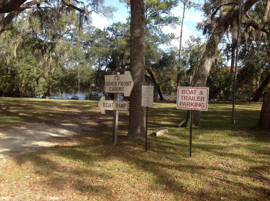 Hotel Suwannee Gables Old Town Exterior foto