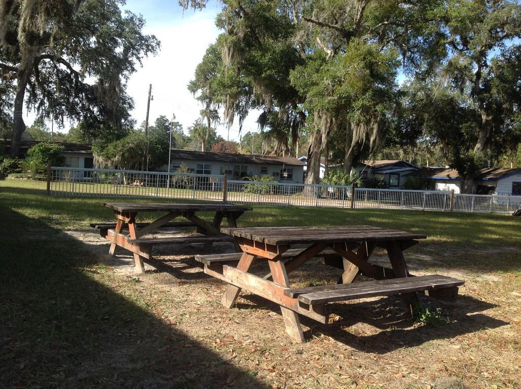 Hotel Suwannee Gables Old Town Exterior foto