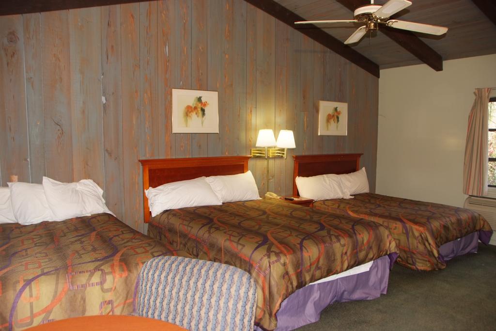 Hotel Suwannee Gables Old Town Exterior foto